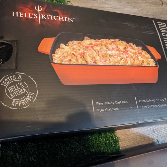Unopened Hell's Kitchen Set - Picture 2 of 6